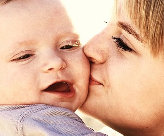 L’odeur de bébé, un facteur de plaisir pour les jeunes mères (étude)